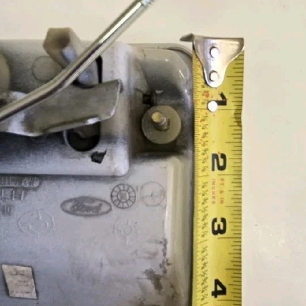 White Metal Locking Box - Picture 6 of 6
